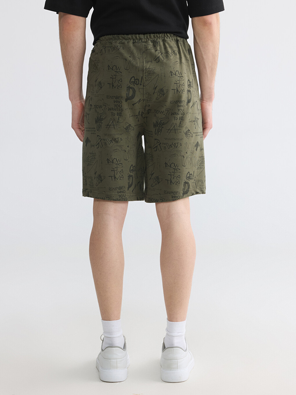 Standard Fit Printed Men's Shorts-3