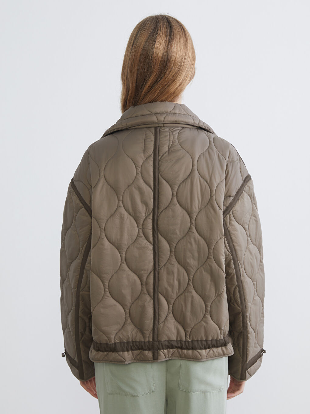 Funnel Neck Quilted Women's Puffer Coat-4