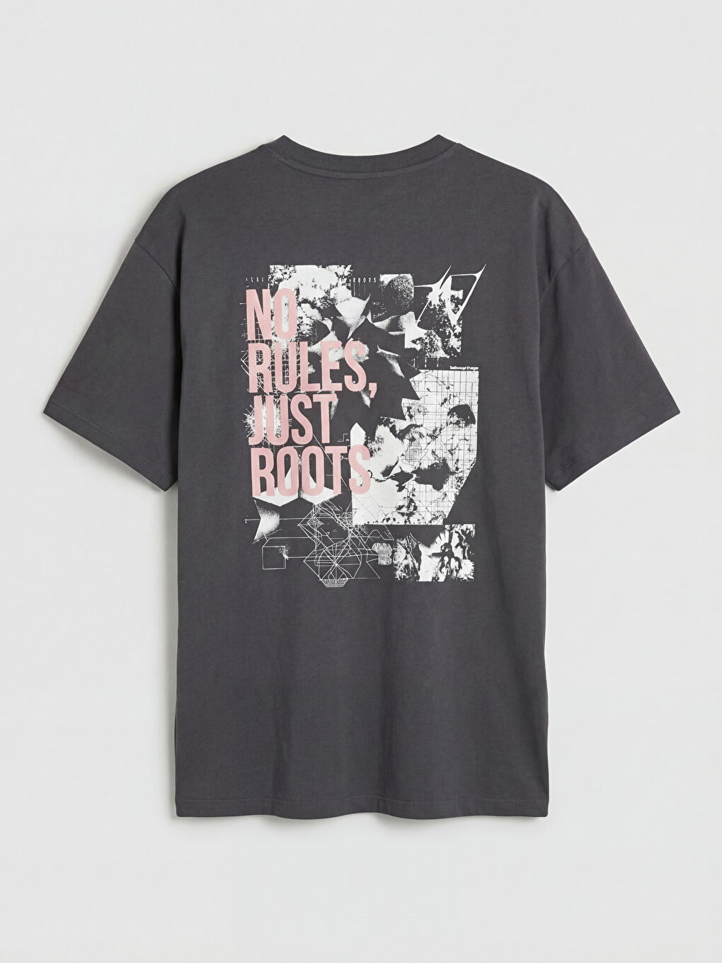 Antrasit Bisiklet Yaka Baskılı Erkek Tişört-1