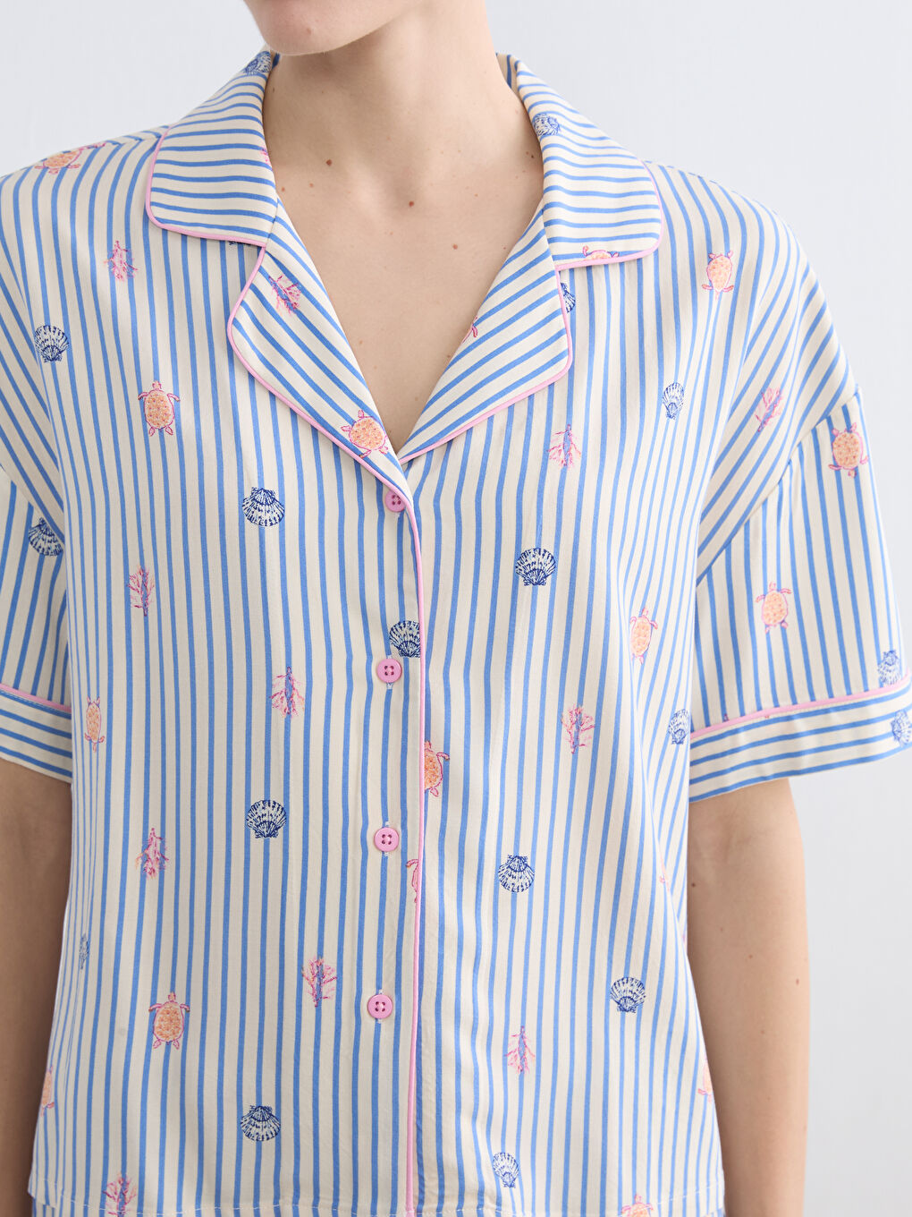 Collared Neck Patterned Women's Pyjamas Set-2