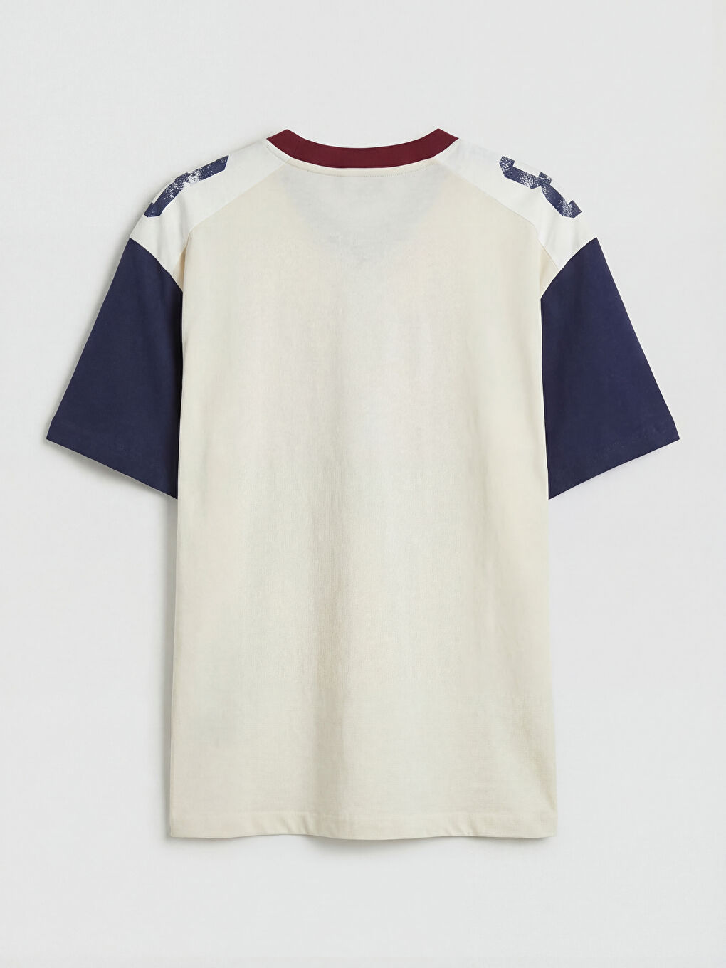 Bej V Yaka Baskılı Penye Erkek Tişört-5