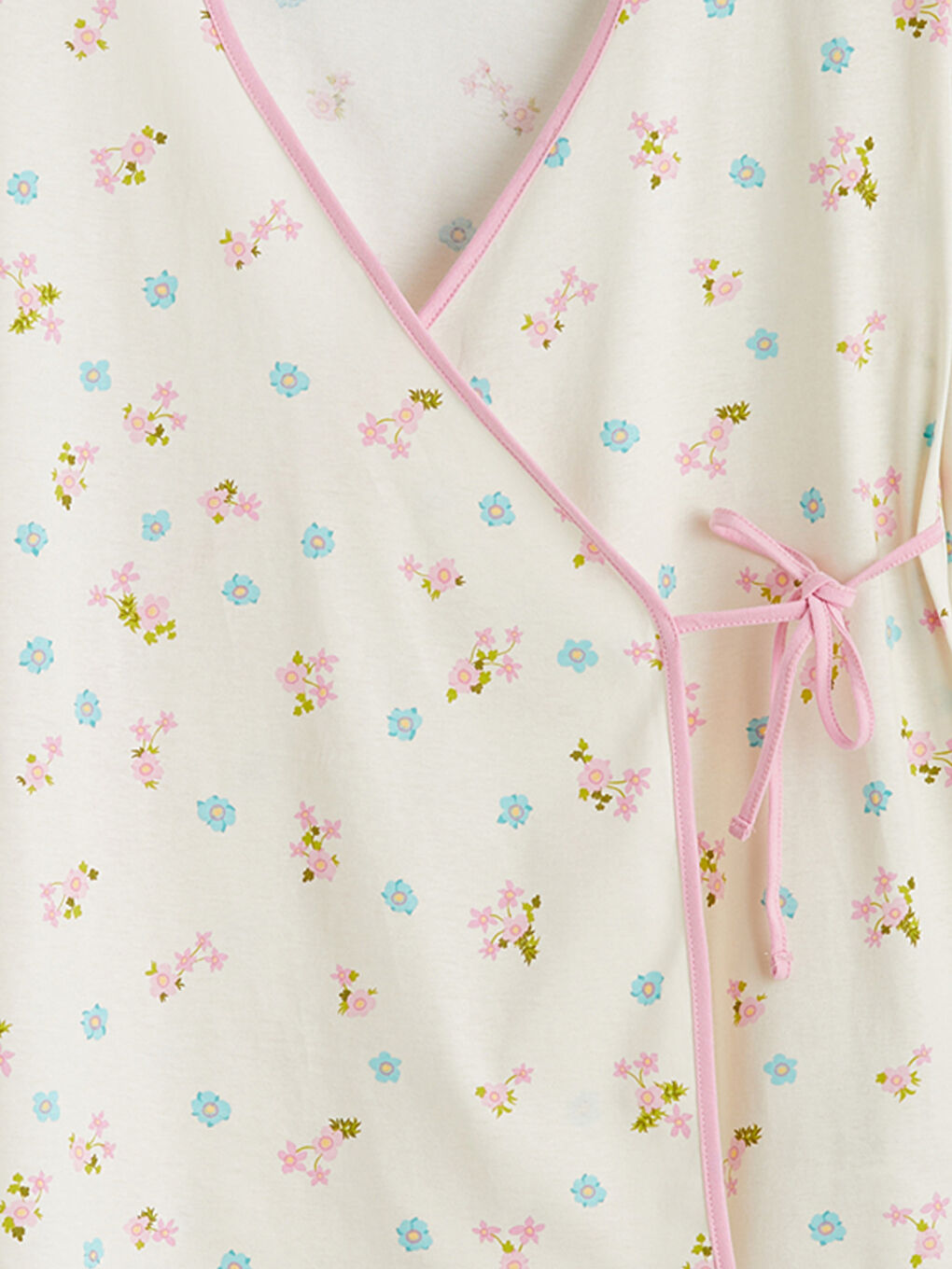 Ekru Kruvaze Yaka Çiçekli Hamile Pijama Takım-2