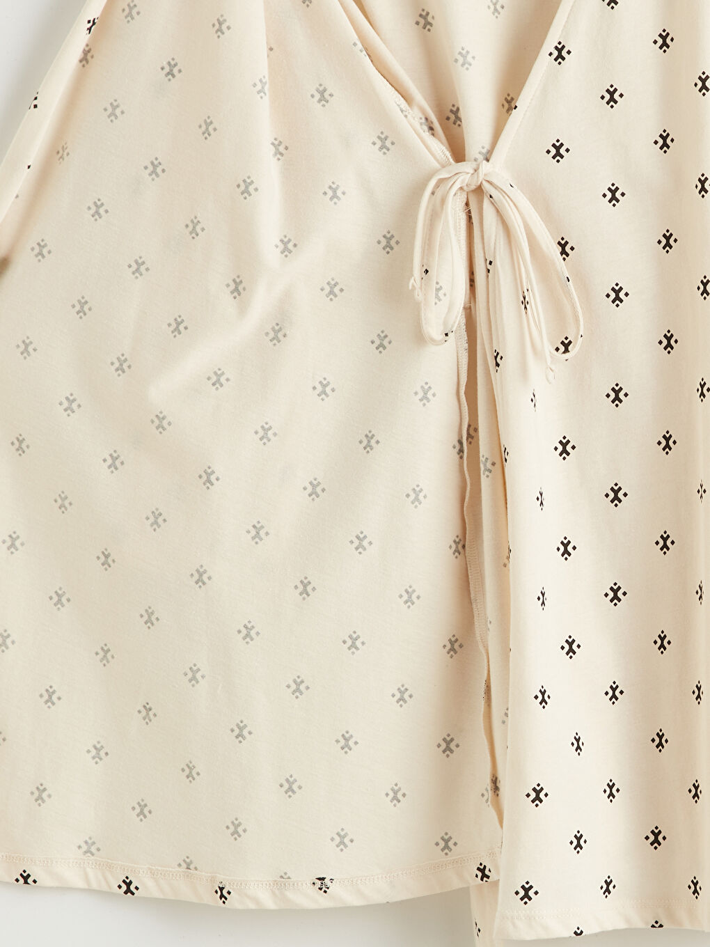 Ekru Şal Yaka Desenli Hamile Pijama Takım-3