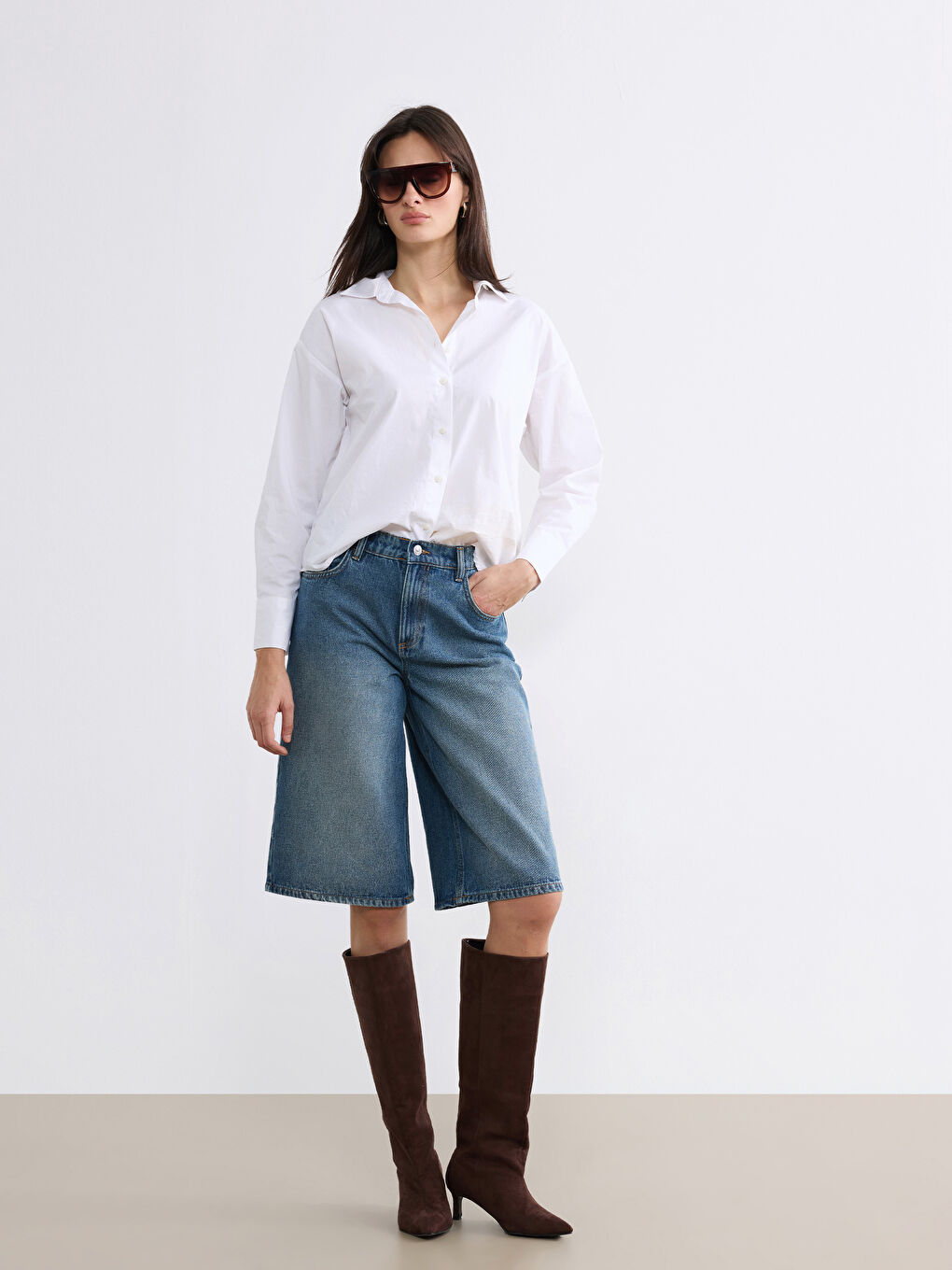 Bermuda Fit Kadın Jean Şortolon