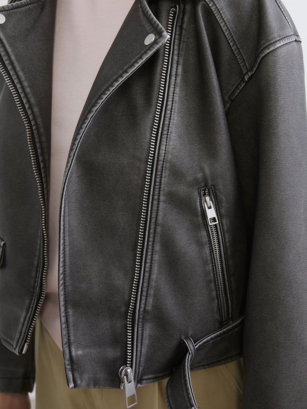 Gri Gömlek Yaka Kadın Deri Görünümlü Ceket-2