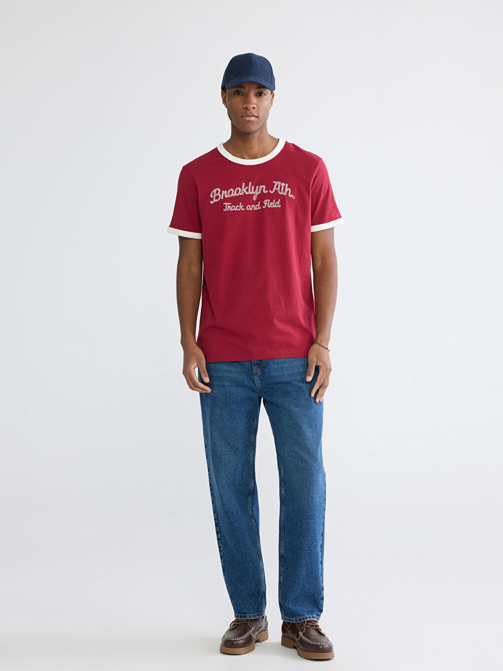 Kırmızı Bisiklet Yaka Brooklyn Baskılı Erkek Tişört-1