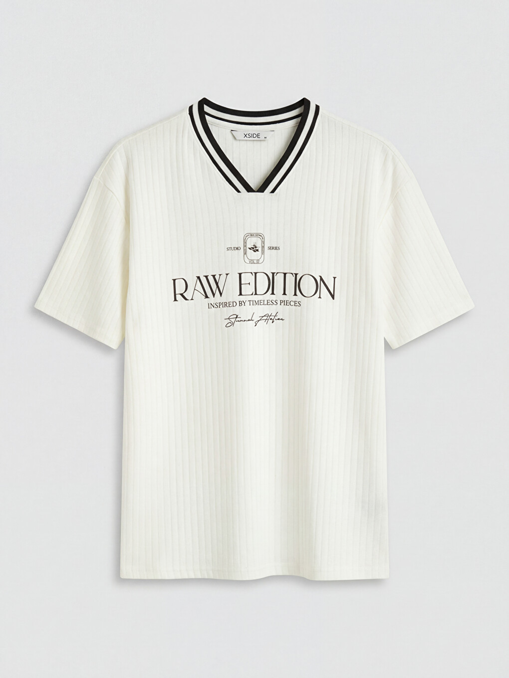 V Neck Printed Men's T-Shirt-3