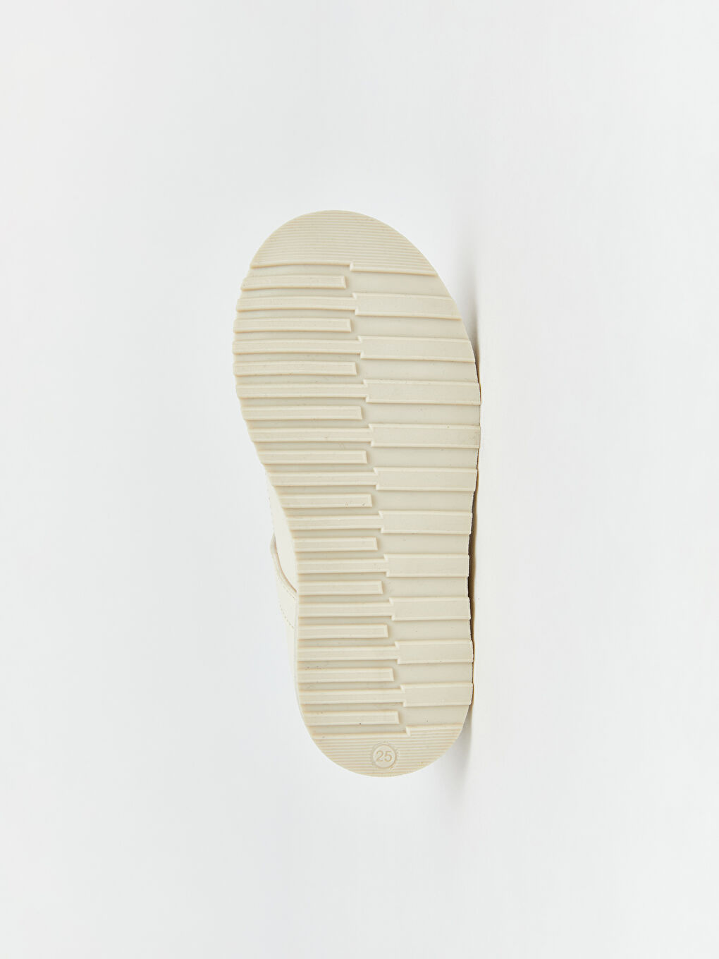 Bej Deri Görünümlü Kız Bebek Babet -4