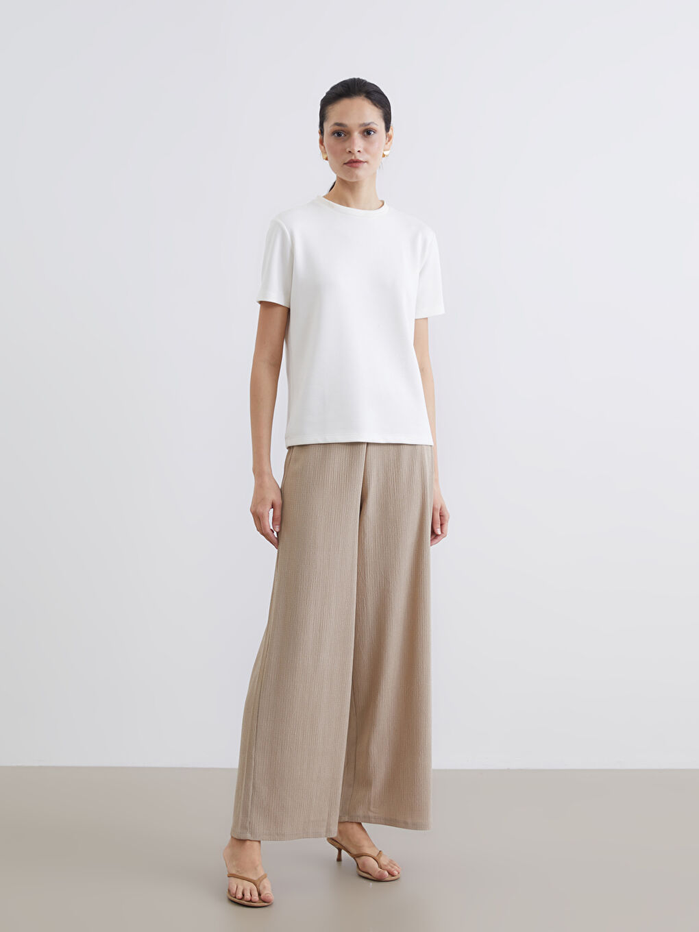 Textured Women's Trousers with Elastic Waistband