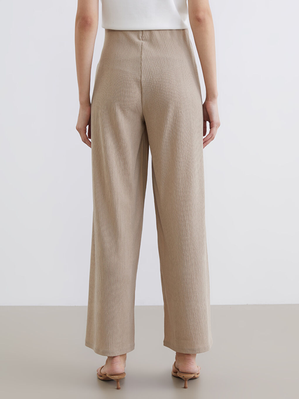 Textured Women's Trousers with Elastic Waistband-3