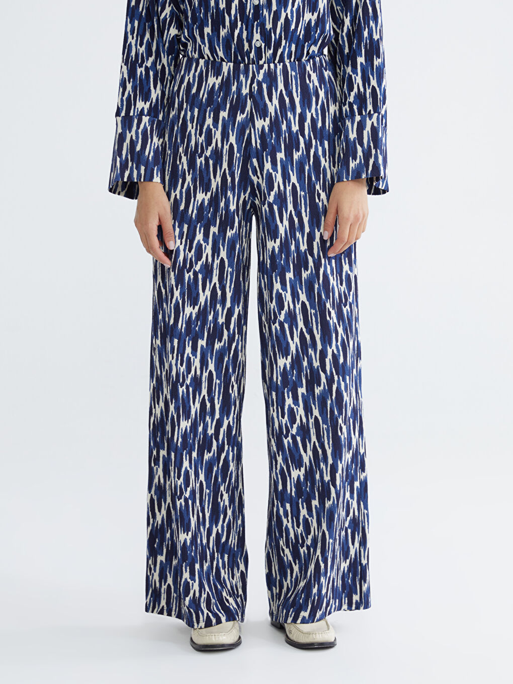 پانتۆڵ شینی تۆخ ژن-1