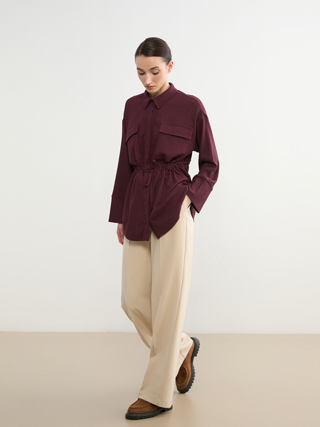 بلوزة مكشكشة منسوجة للسيدات-1