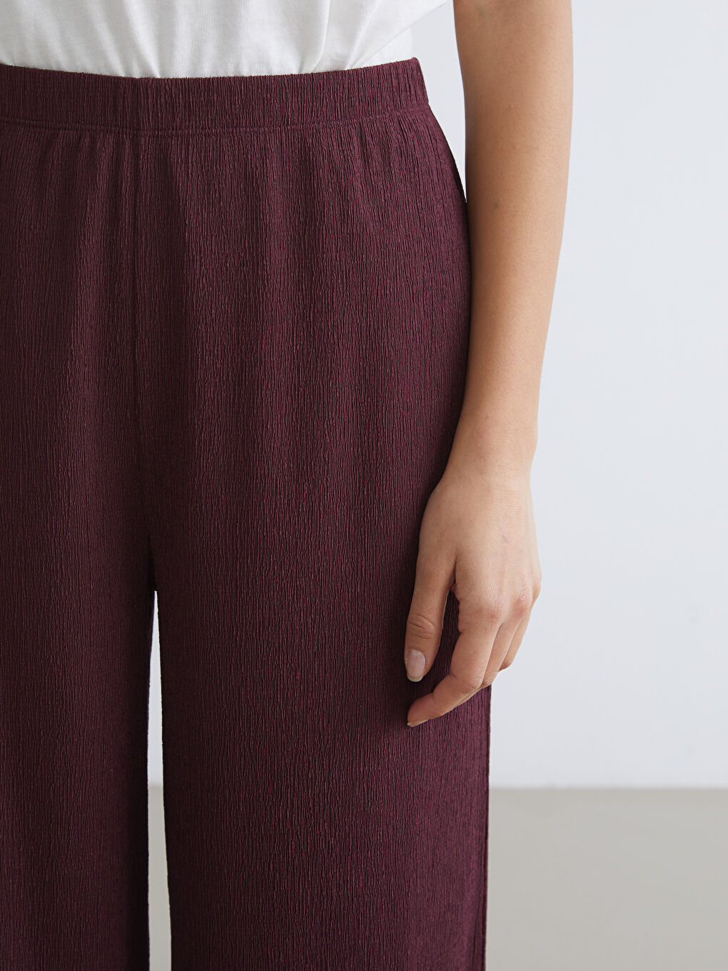 Elasticated Waist Textured Women's Trousers-2