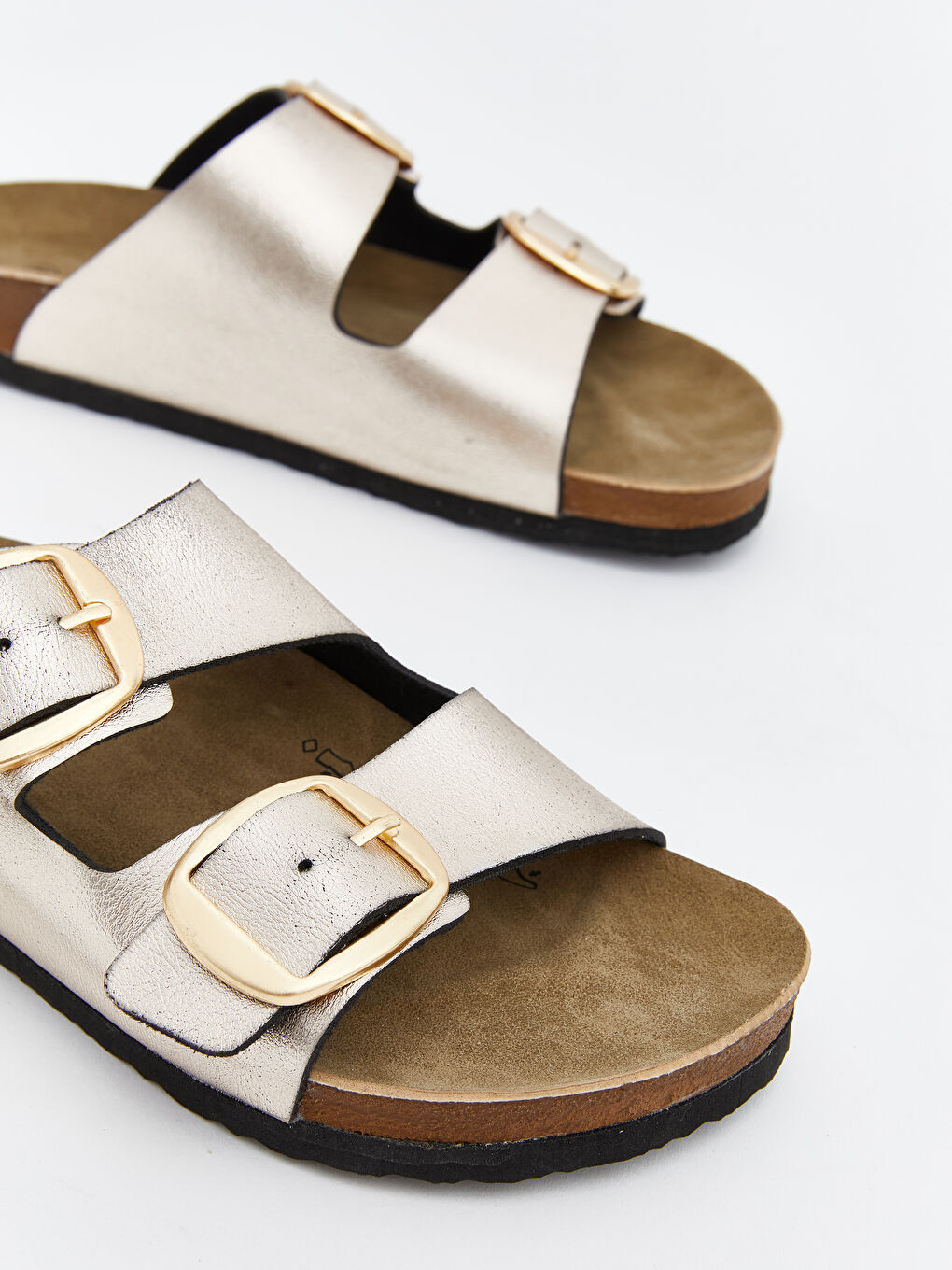 Sarı Deri Görünümlü Kadın Terlik-2