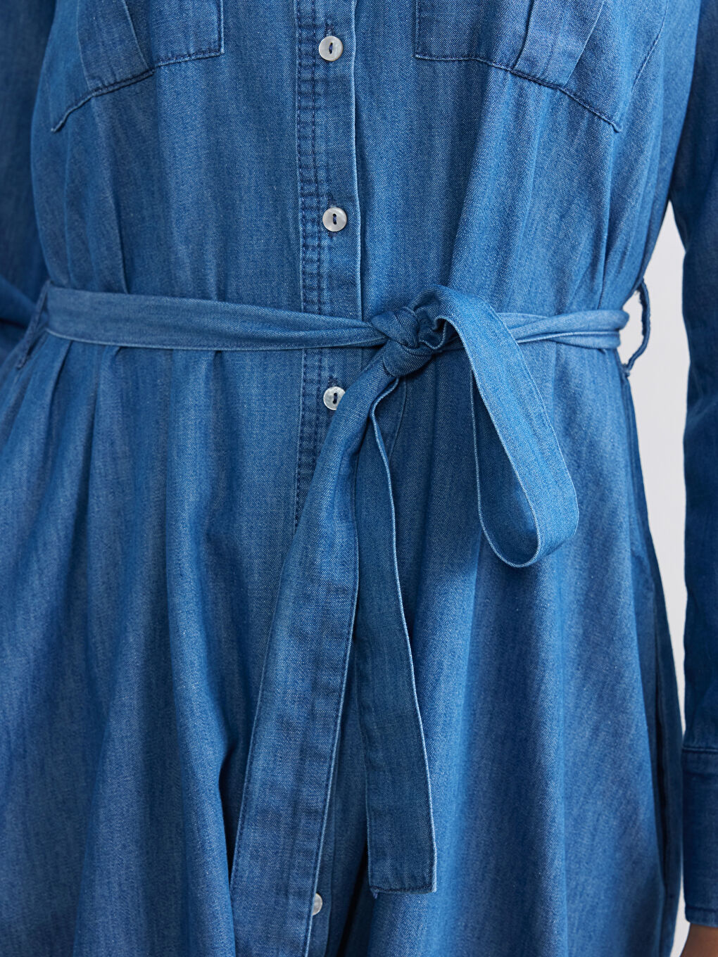 İndigo Gömlek Yaka Beli Kuşaklı Jean Elbise-2