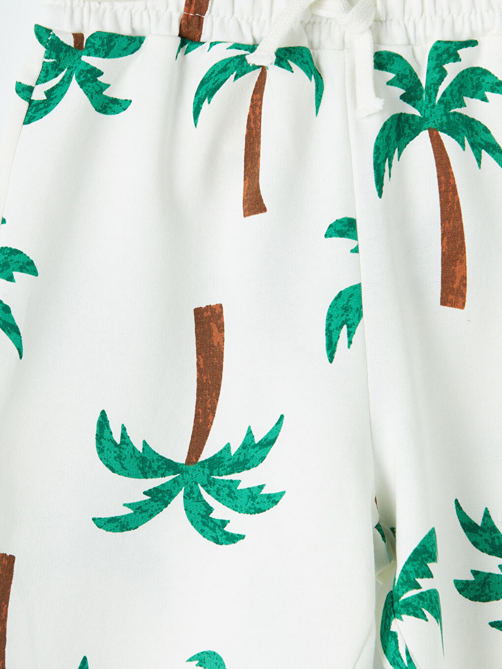 Bej Beli Lastikli ve Bağcıklı Erkek Çocuk Şort-2