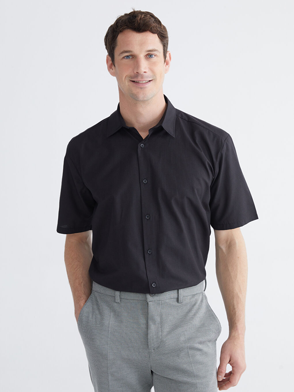 Siyah Regular Fit Poplin Erkek Gömlek