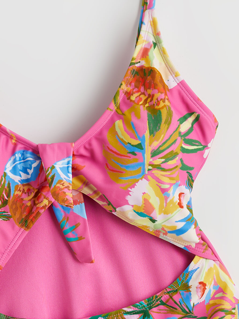 Pembe V Yaka Çıkarılabilir Pedli Kadın Mayo-1