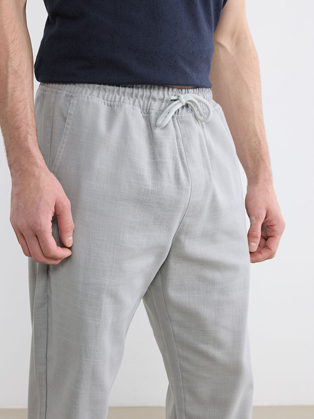 Gri Standart Kalıp Gabardin Erkek Pantolon-2