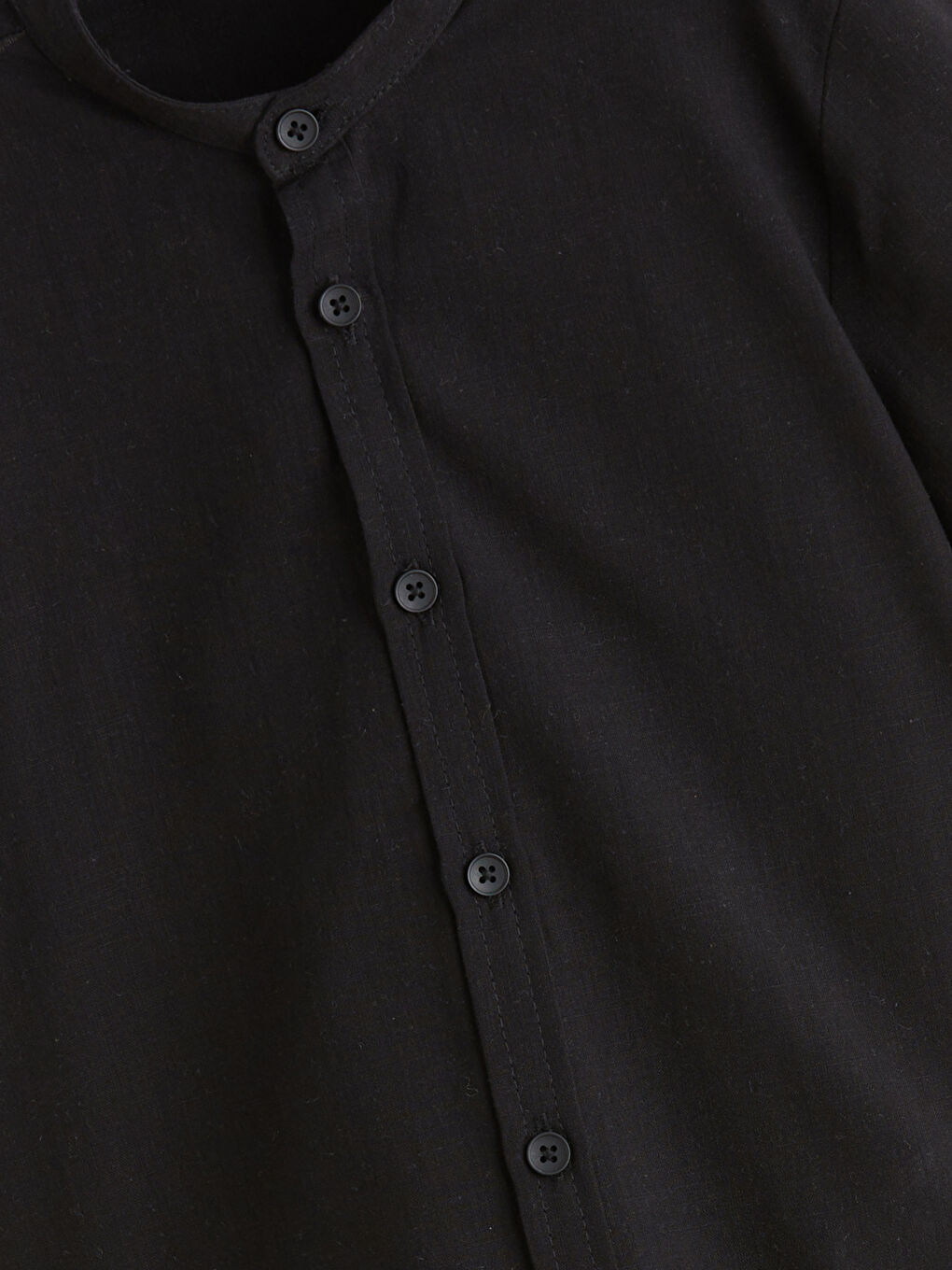 Siyah Hakim Yaka Kısa Kollu Erkek Çocuk Gömlek-1