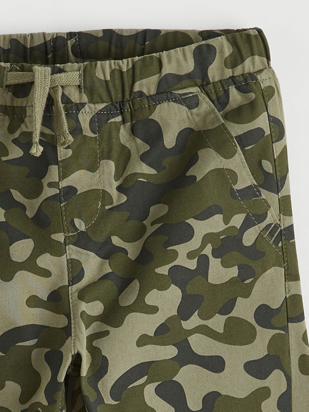 Yeşil Kamuflaj Desenli Erkek Çocuk Gabardin Pantolon-1
