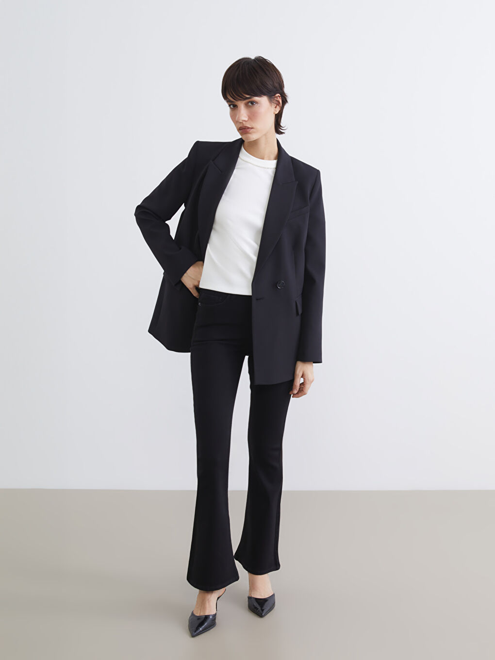 Siyah Flare Kadın Jean Pantolon