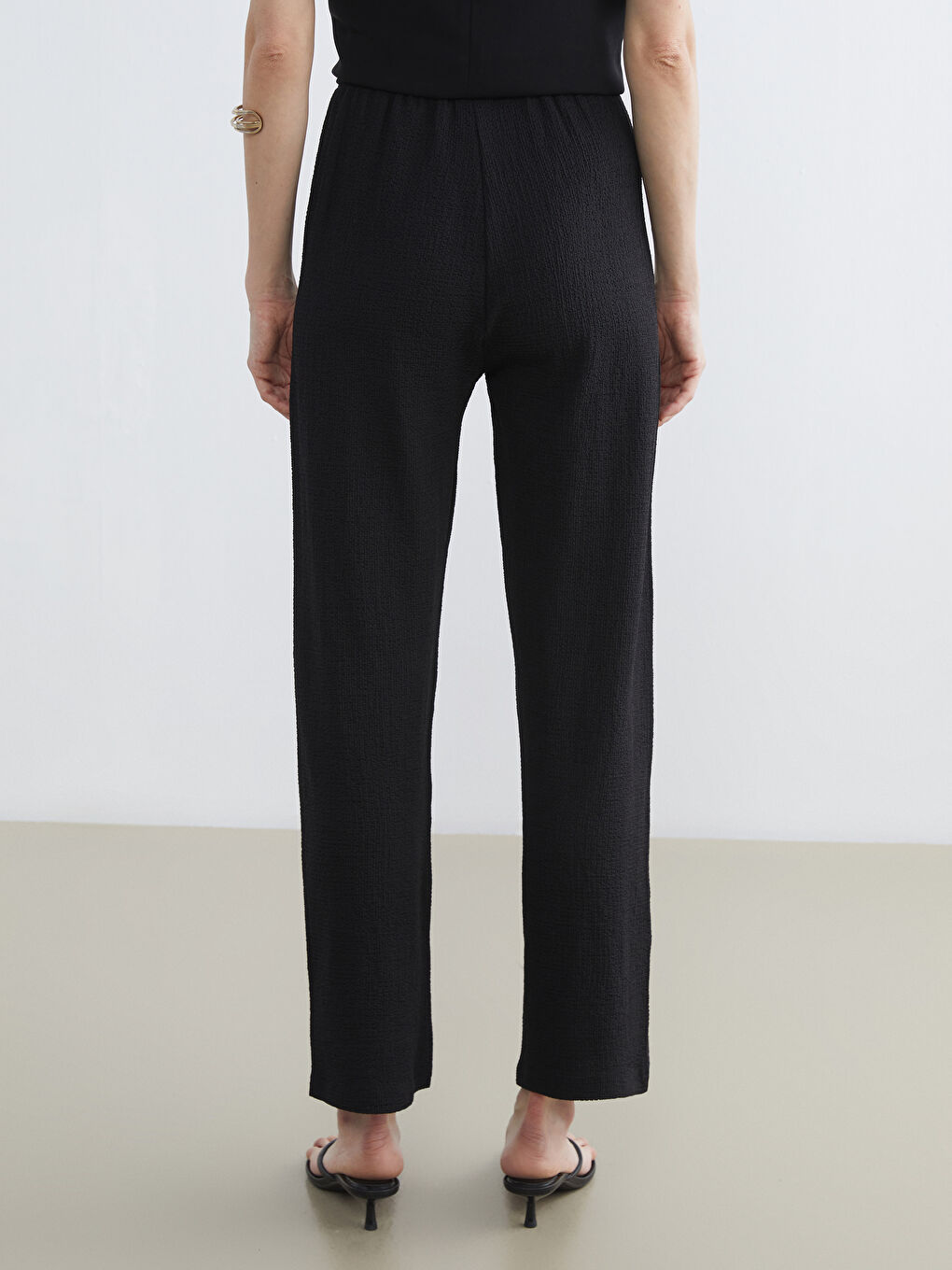 Elasticated Waist Textured Women's Trousers-3