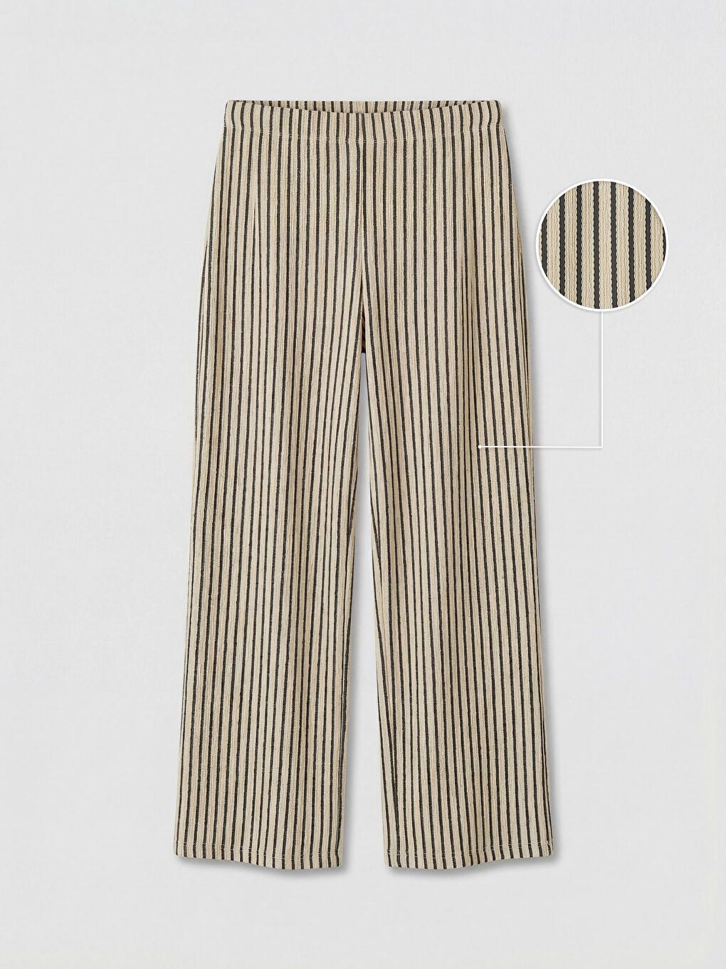 بنطال رياضي نسائي بخصر مطاطي ورجل واسعة