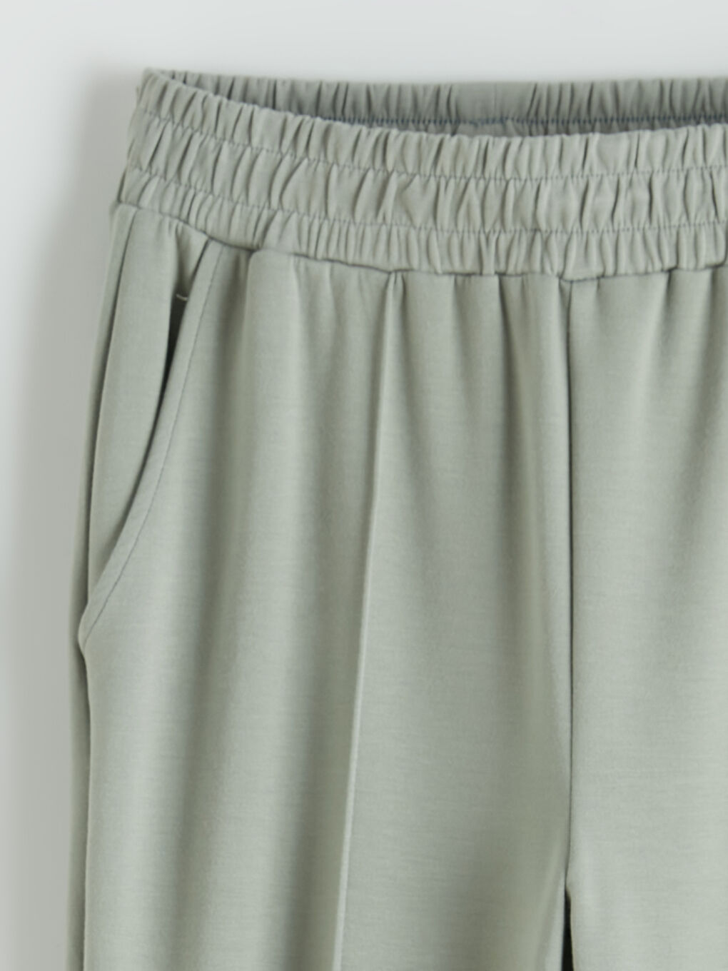 Yeşil Beli Lastikli Kadın Eşofman Altı-1