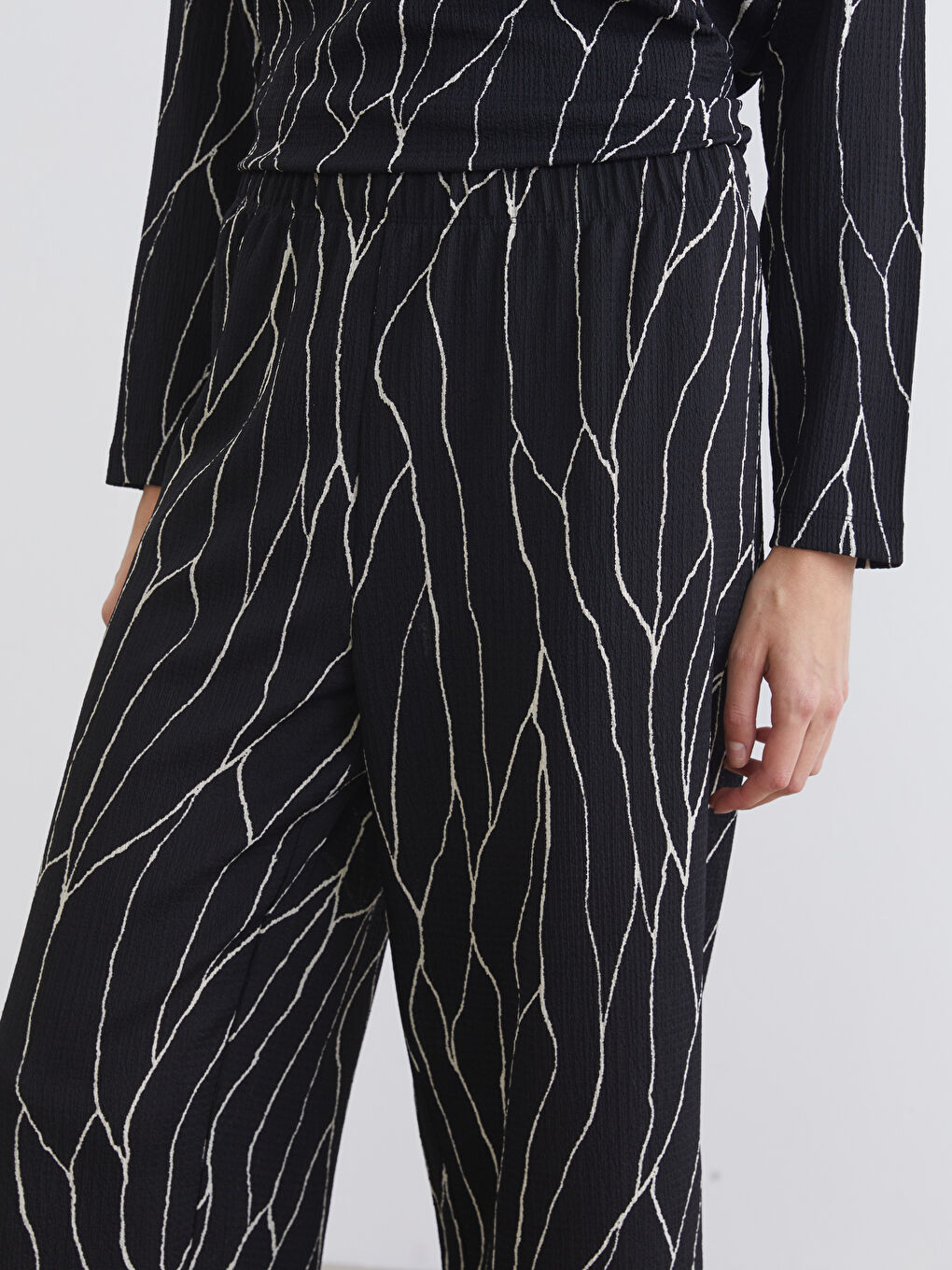 Elasticated Waist Patterned Women's Trousers-2