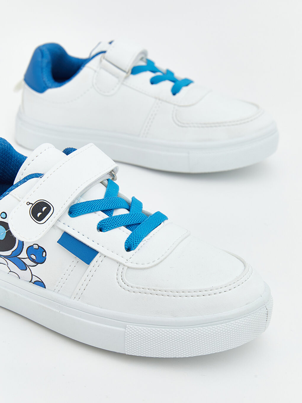 Beyaz Bağcık ve Cırt Cırtlı Erkek Bebek Spor Ayakkabı-2