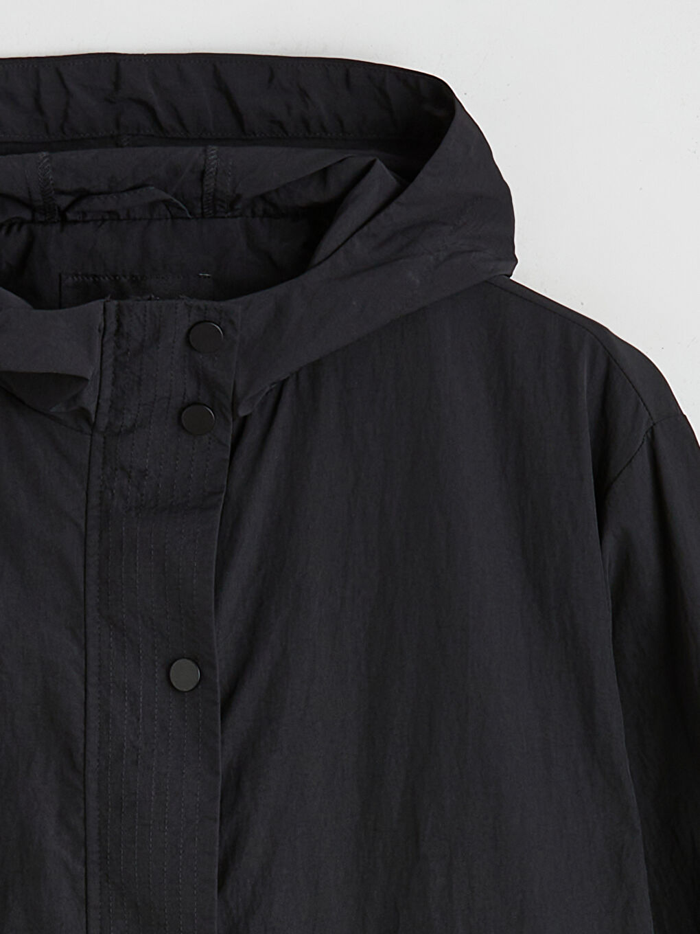 Siyah Kapüşonlu Kadın Yağmurluk-7