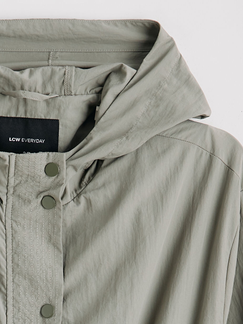 Yeşil Kapüşonlu Kadın Yağmurluk-7