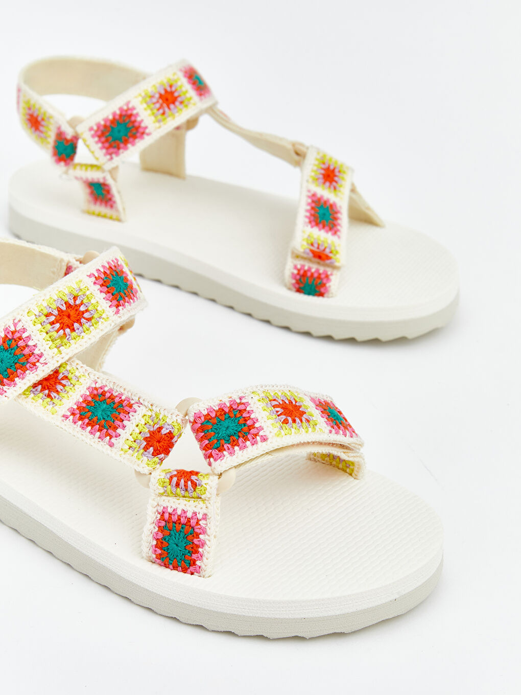 سەندەل بێجی كاڵ کچ-2