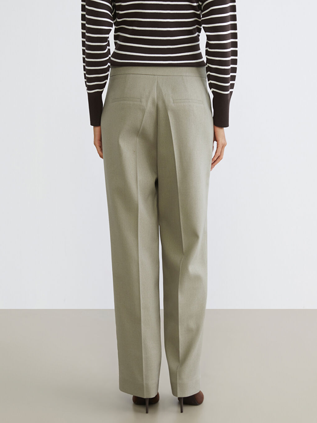 Pantalon VERT Femme-3