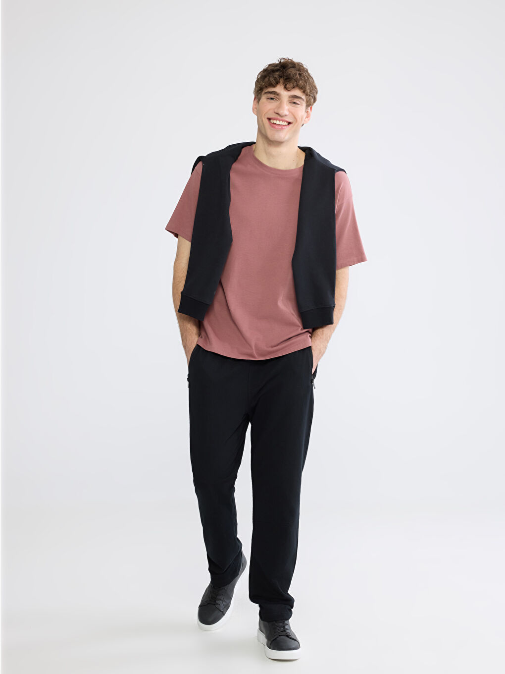 Siyah Standart Kalıp Erkek Eşofman Altı