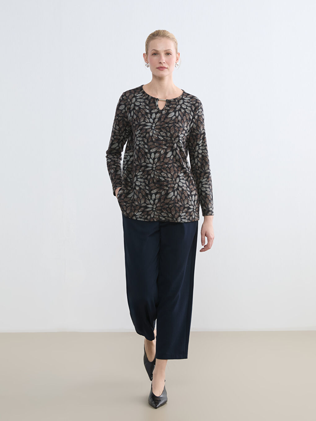 پانتۆڵ شینی تۆخ ژن