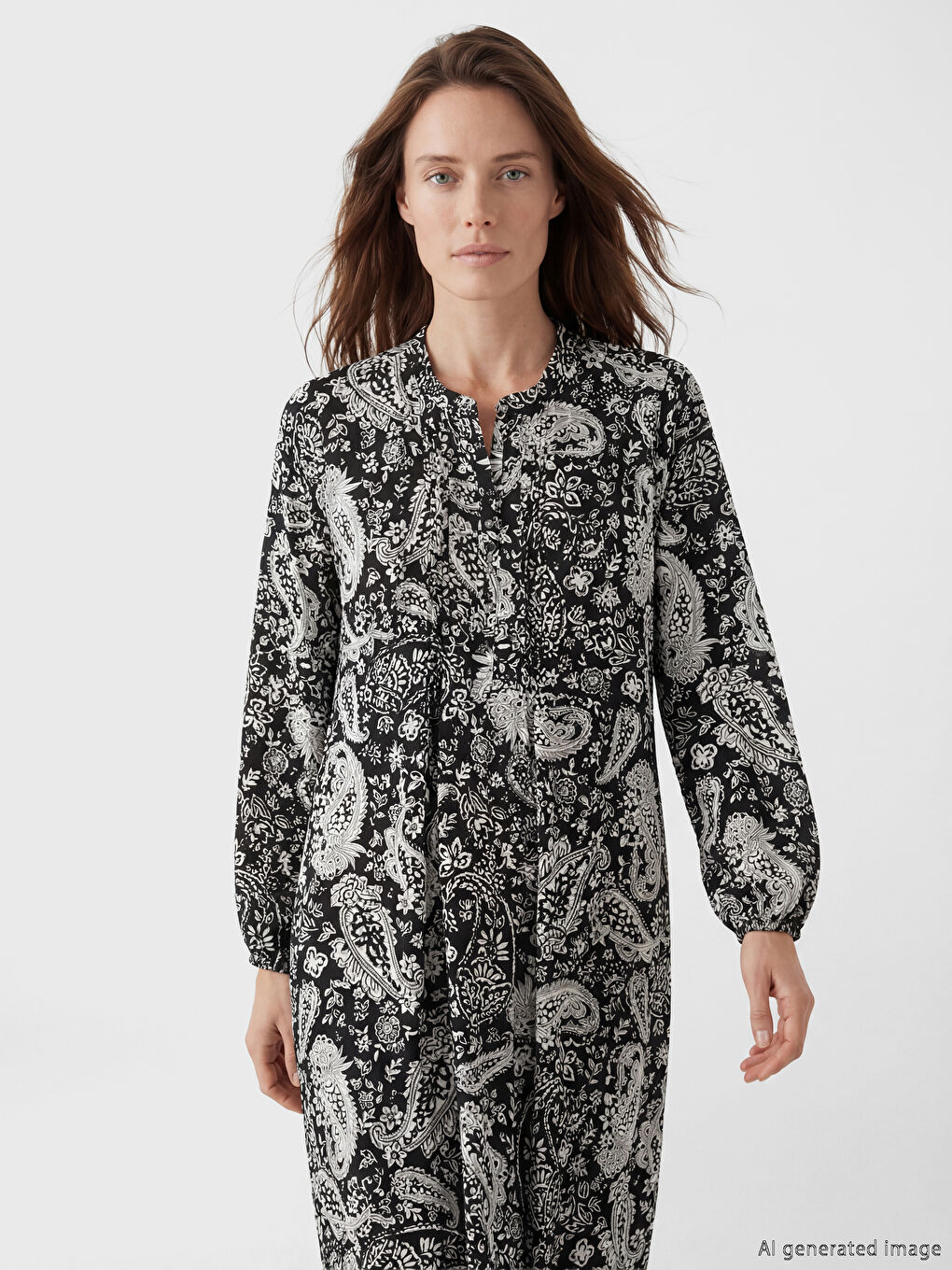 Siyah Hakim Yaka Desenli Elbise-1