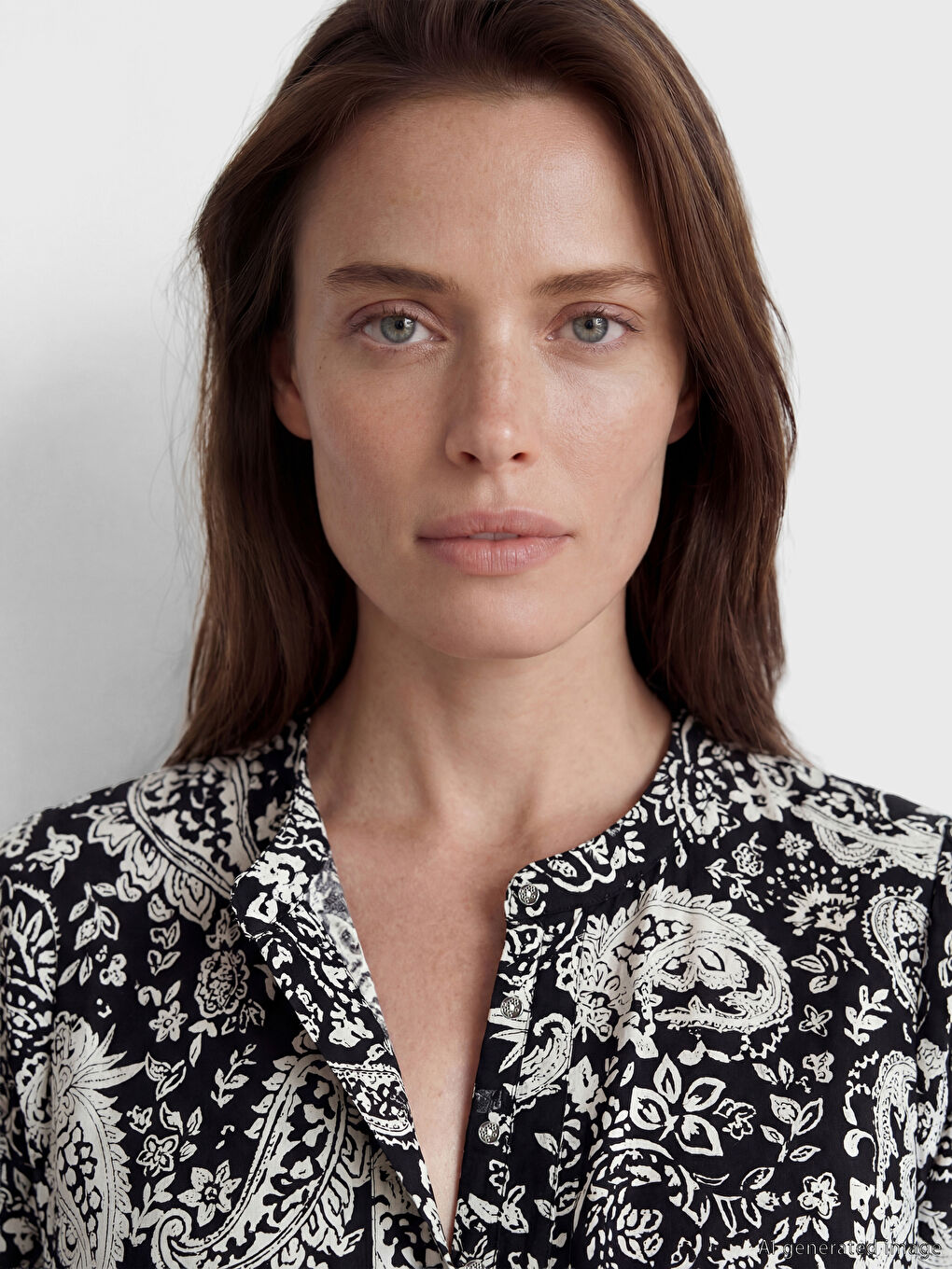 Siyah Hakim Yaka Desenli Elbise-2