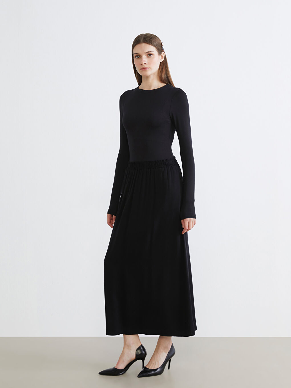 Siyah Beli Lastikli Belmando Kloş Etek