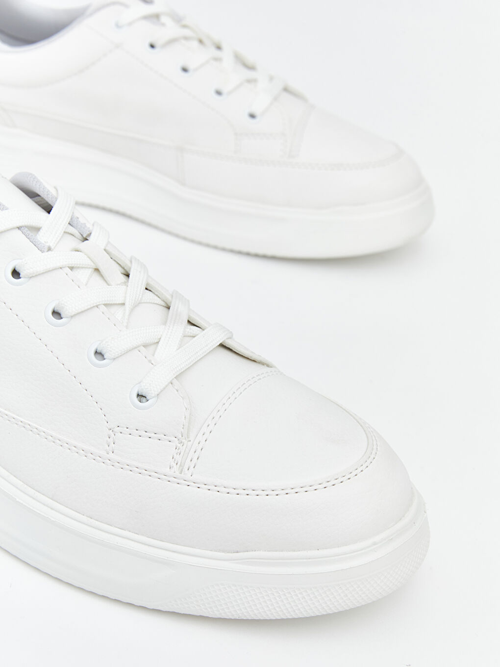 Beyaz Bağcıklı Erkek Spor Ayakkabı-2