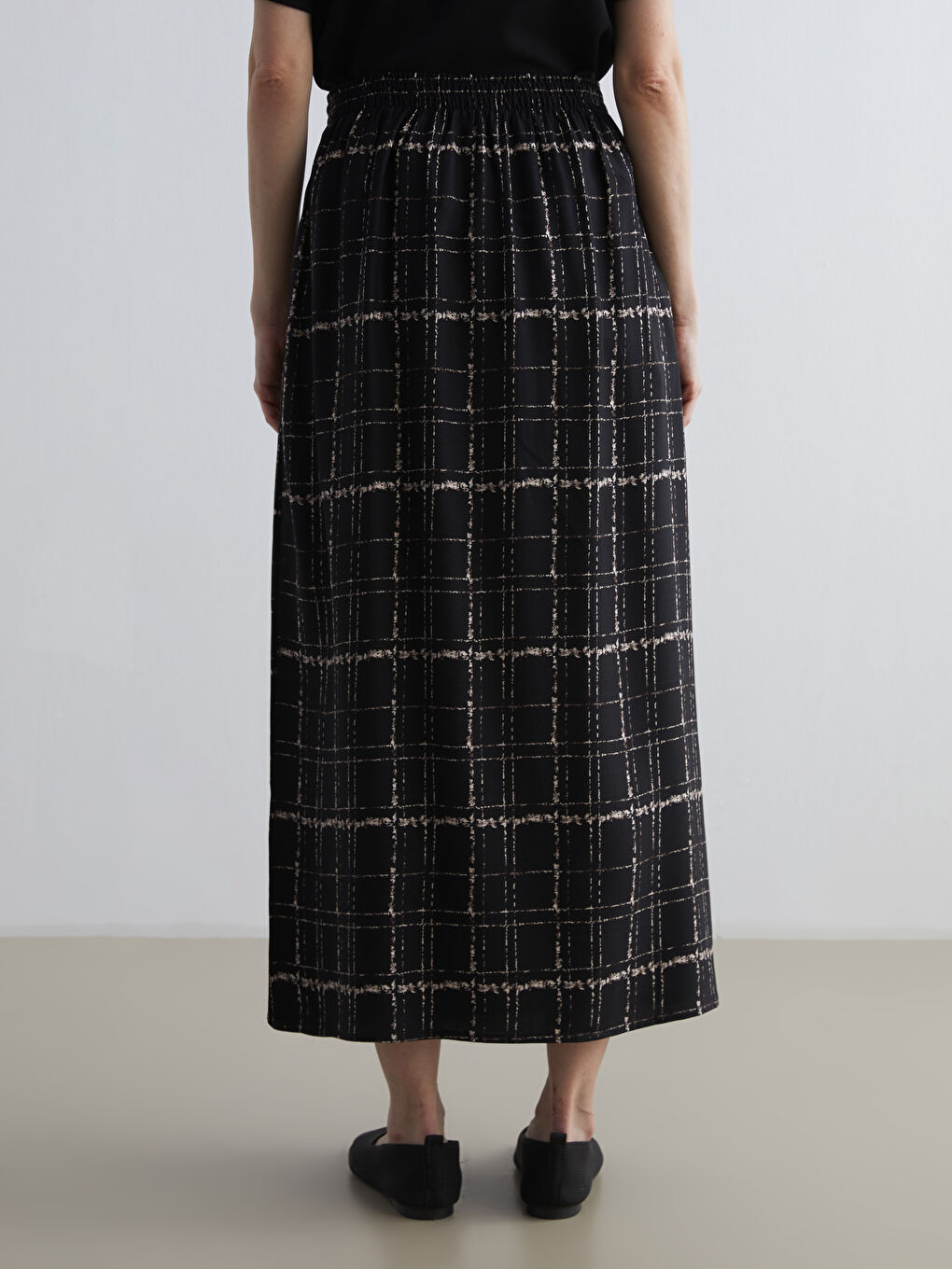 Siyah Beli Lastikli Desenli Belmando Kloş Etek-3