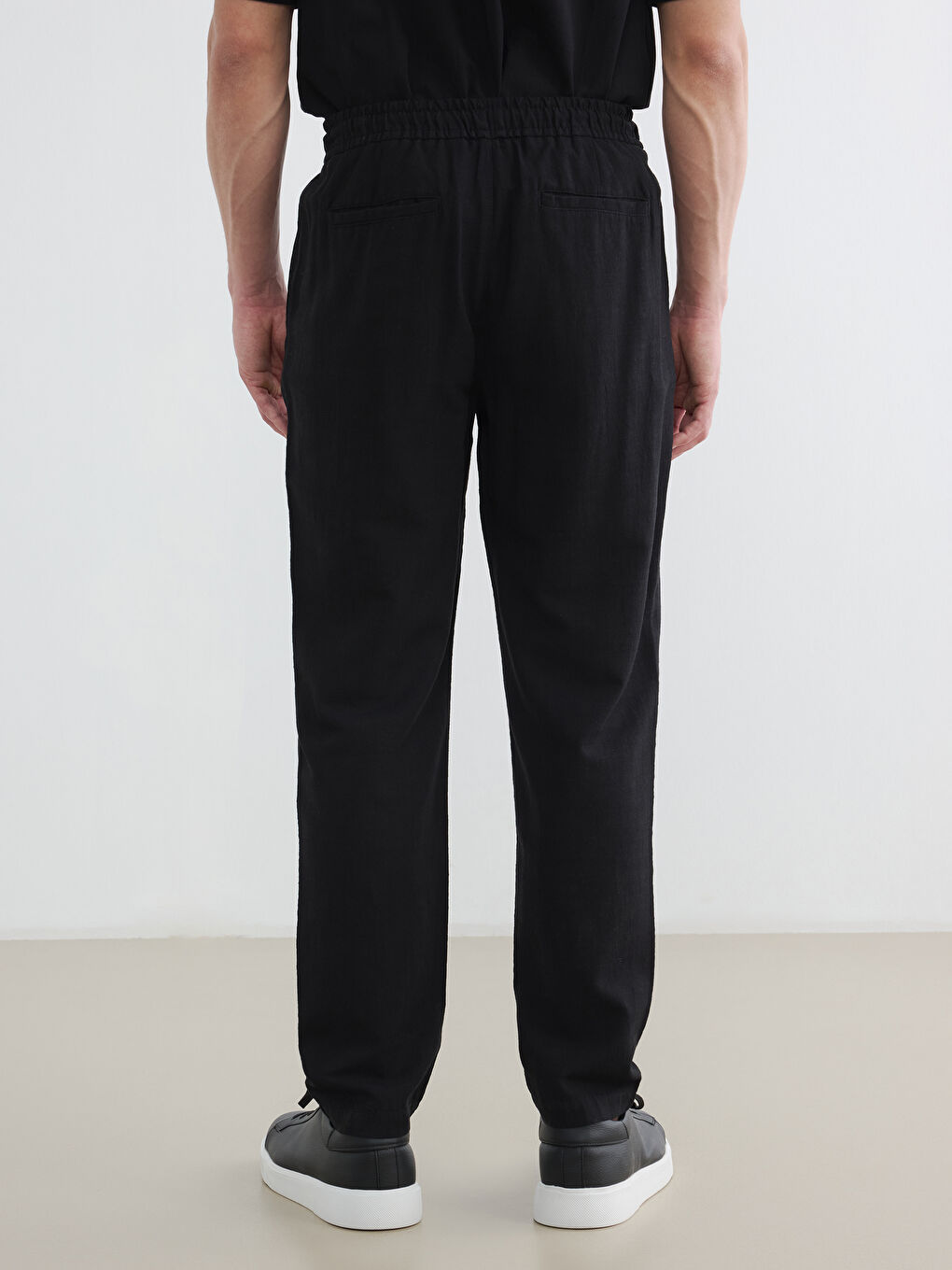 Siyah Regular Fit Keten Görünümlü Erkek Pantolon-3