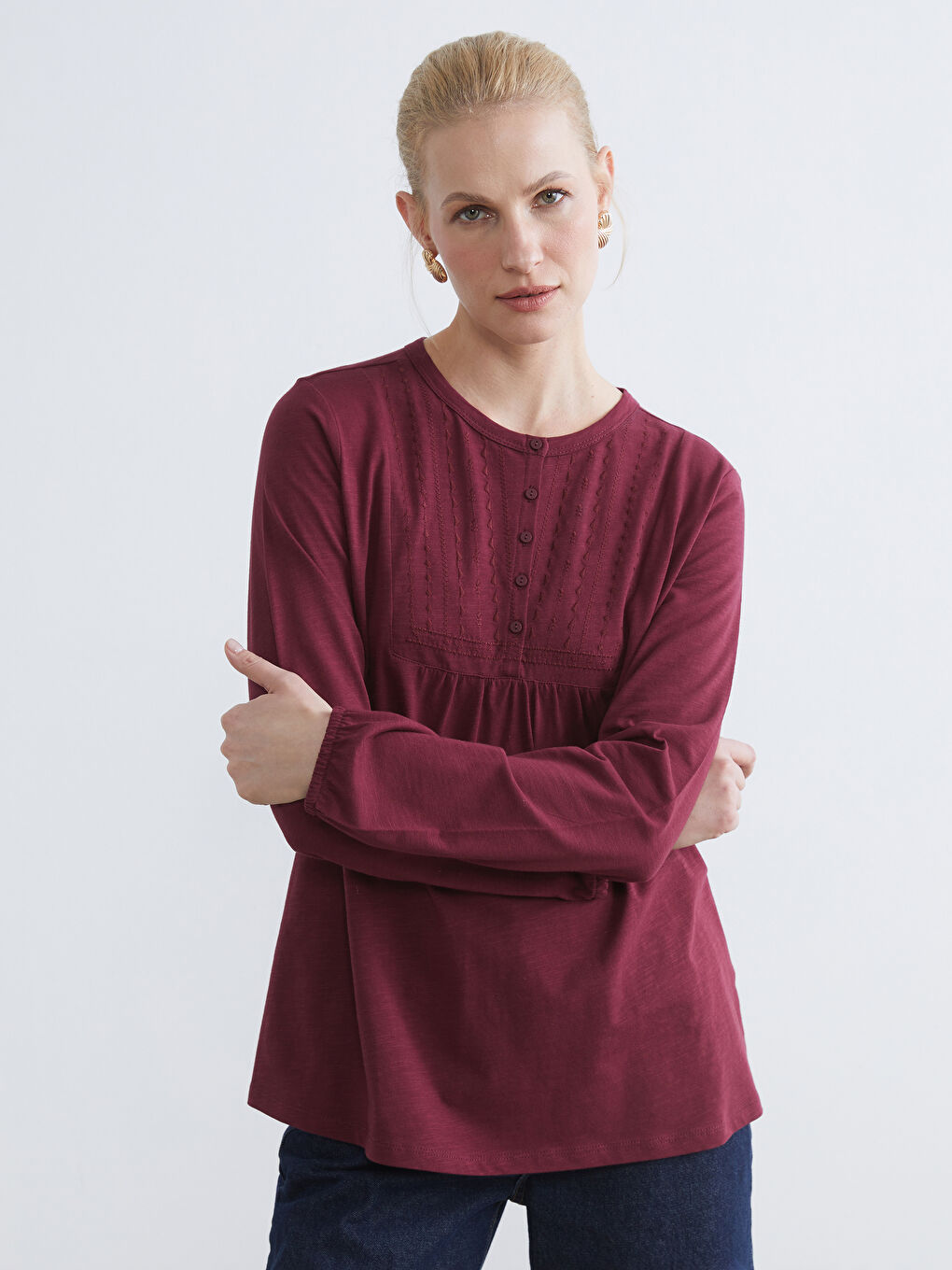 Bordo Bisiklet Yaka Nakışlı Bluz	