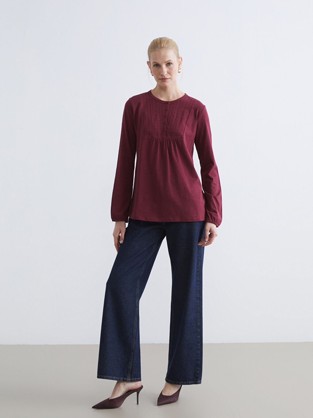 Bordo Bisiklet Yaka Nakışlı Bluz	-1