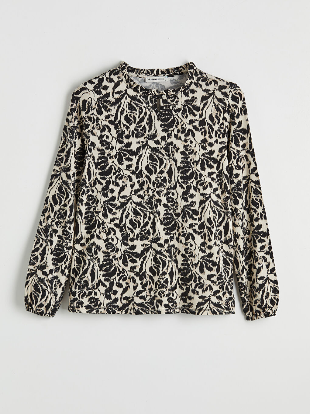 Bej Fırfırlı Dik Yaka Desenli Bluz