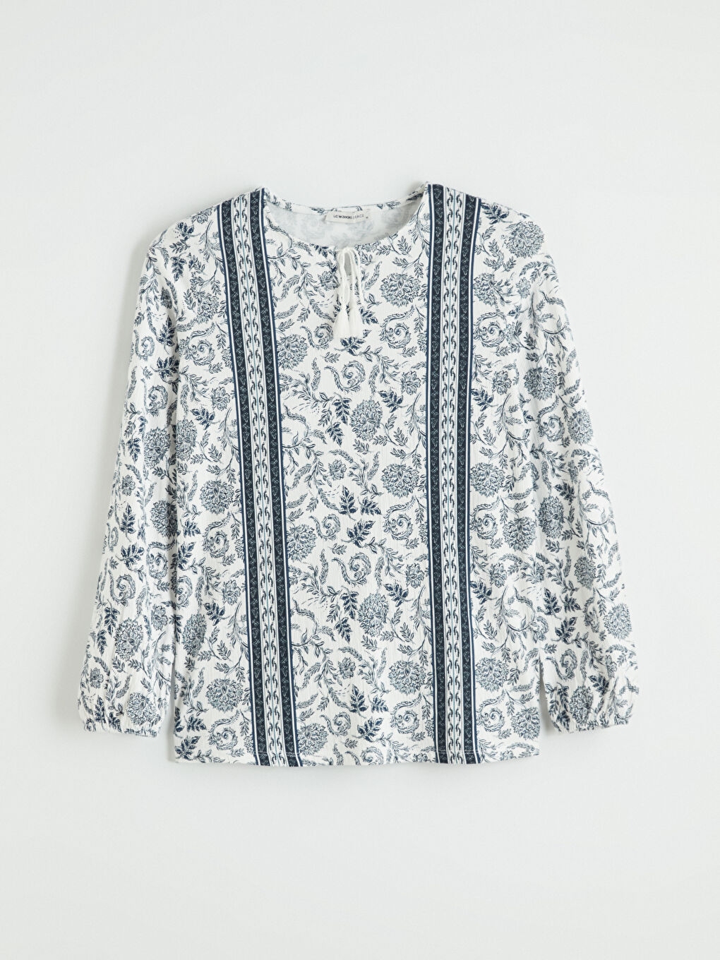 Ekru Bağlamalı Yaka Çiçekli Bluz-4