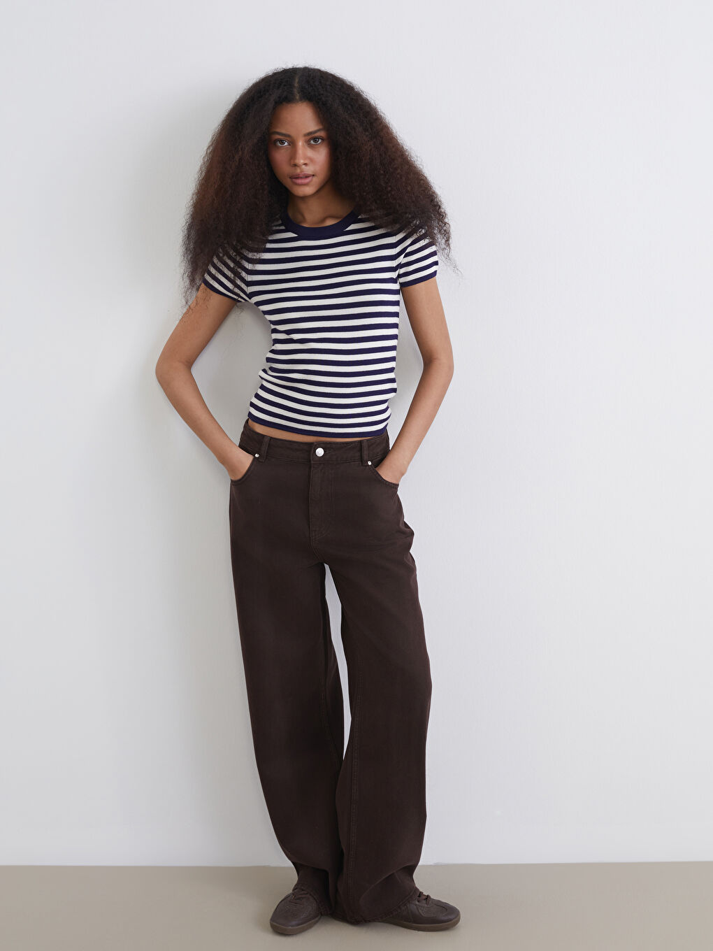 سترة تريكو مخططة بكول مدور نساء-1