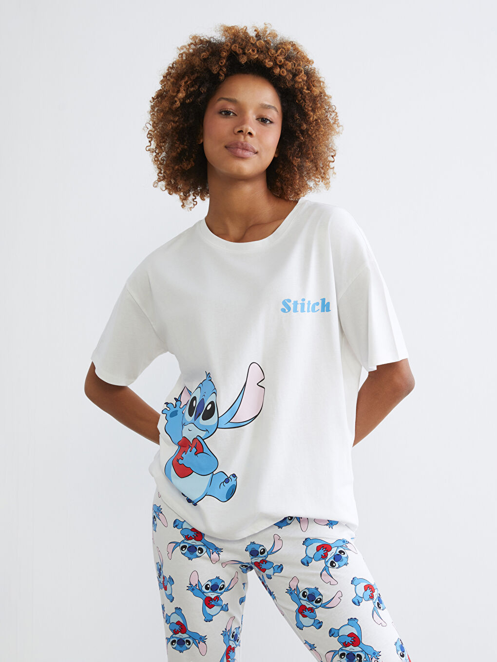 Ekru Bisiklet Yaka Stitch Baskılı Kadın Pijama Takım