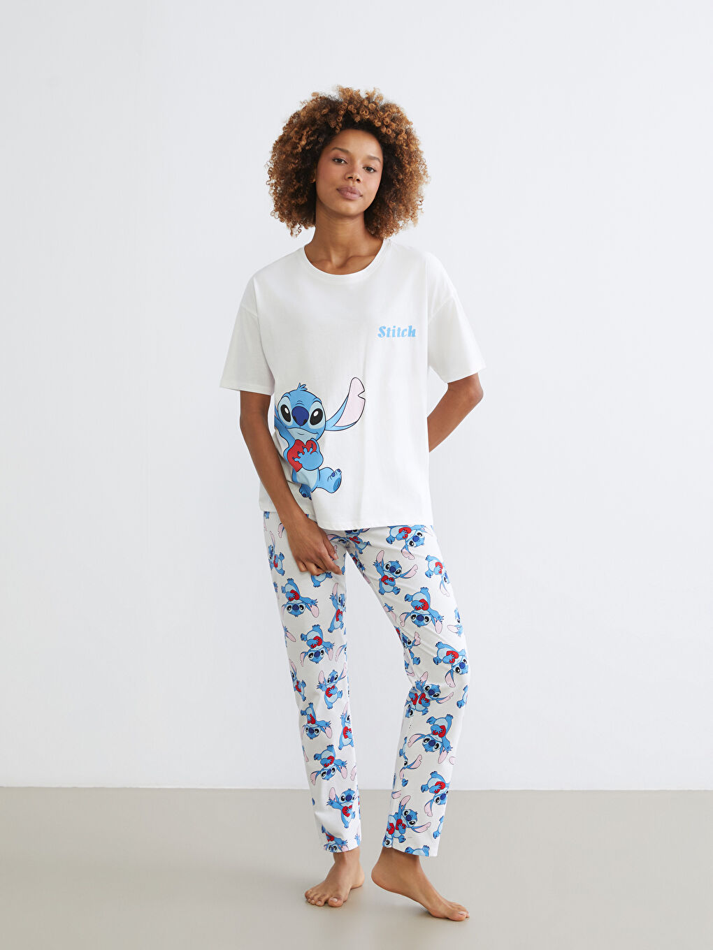 Ekru Bisiklet Yaka Stitch Baskılı Kadın Pijama Takım-1